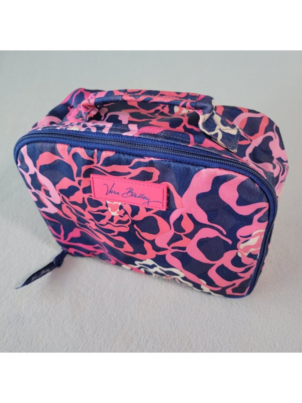 Vera Bradley Katalina Pink "Lighten Up" Lunch Mate Box Insulated 9 X 7 X 4